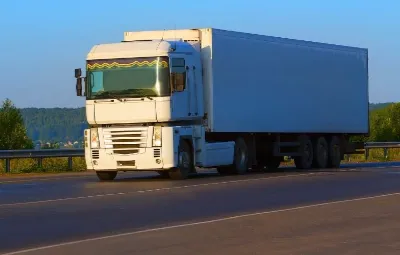 İzmir ile Zara Arası Öğrenci Eşyası Taşıma